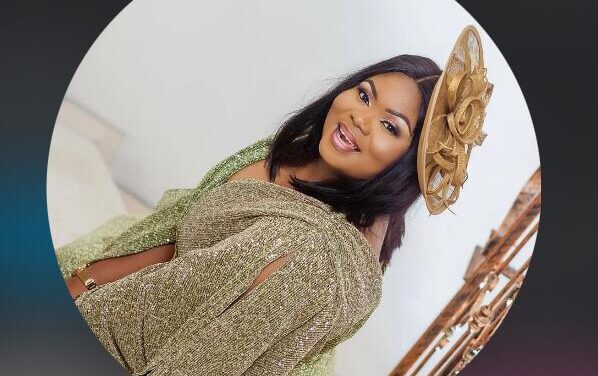 Billionaire Wife Shade Okoya Is A Gold Digger – Mhiziz Ohgee