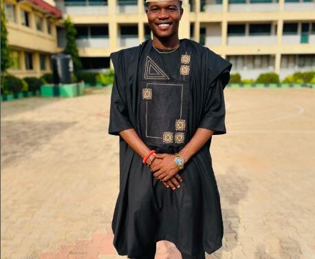 She Forced Him To Change Her Phone – Fabian Akpelu