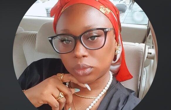 Accept Your Wife Using Your Picture And Your Daughters Picture To Beg For Money Because You Ate Snail & Chicken – Lagosbutcher