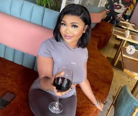 Choosing Not To Make Money Illegally Show You Love Poverty – Yomideee__