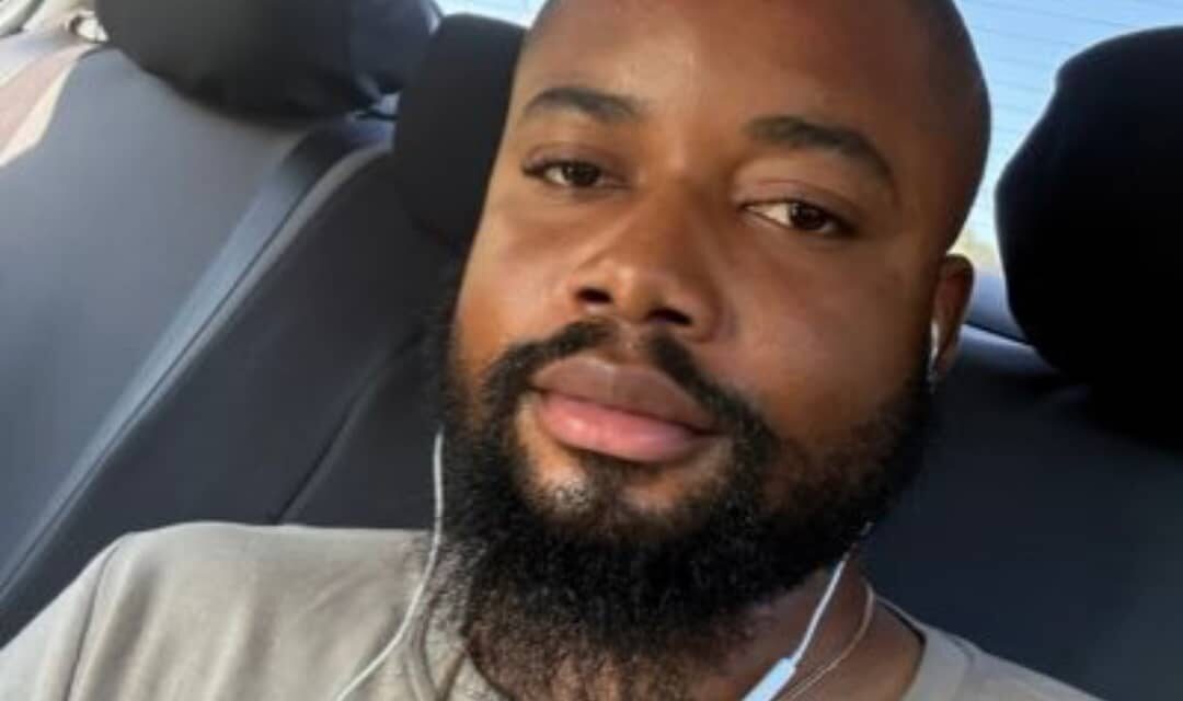 All People Like Me See In Comfort Emmanson is Her Breasts – Allezamani