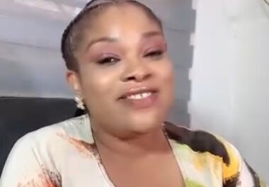 Anyone Askin You Not To Not Leave Nigeria Is Your Biggest Enemy – Amaxynaturals
