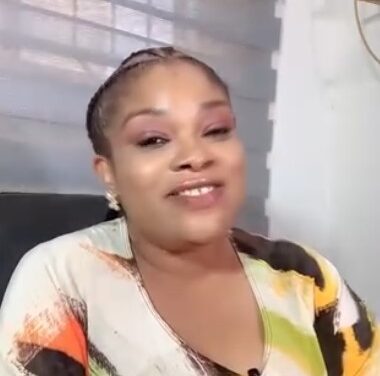 Anyone Askin You Not To Not Leave Nigeria Is Your Biggest Enemy – Amaxynaturals