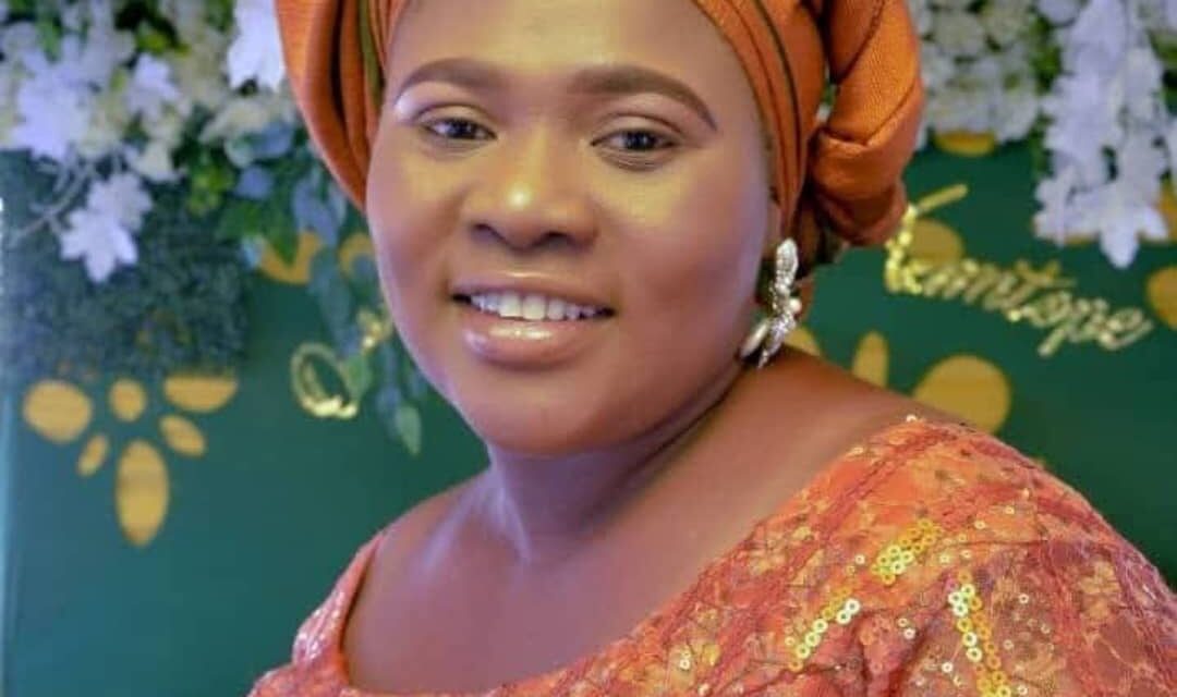 Church Guys Pretend The Most  – Edun Ronke