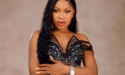 Sending The Newly Engaged Couples Jealousy and Thunder With Their Ugly Ring – Mira Bella