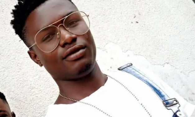 We Lack Good Reasoning And We Act Without Thinking In Nigeria – Dr Blade’s Actors Summit