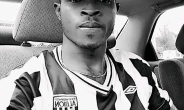 All Nigerian Politician Deserve Every Bad Thing That Happens To Them And More – EmagneTim