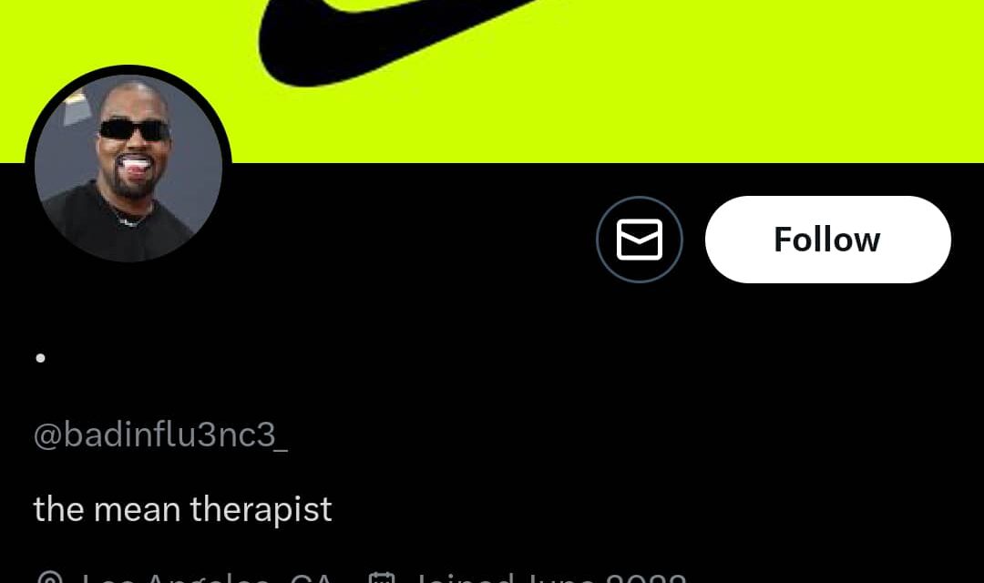 I Prefer To See Elderly Women In Naked Protest – badinflu3nc3_