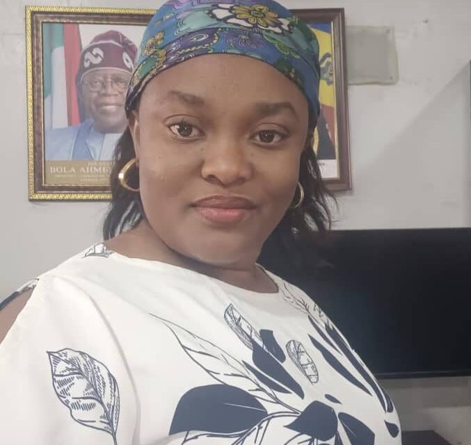 In My Compound I Walk Around Naked And Bathe Outside – Orok Ekaette
