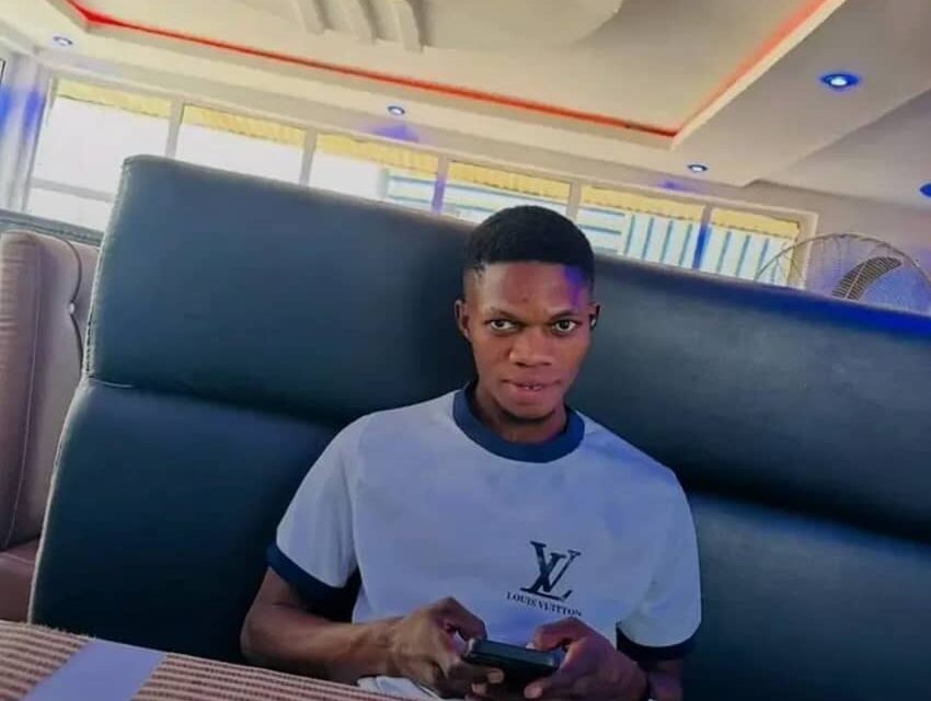 The Girl Should Get Completely Naked For Her Father To Shave Her – Itz Desmond