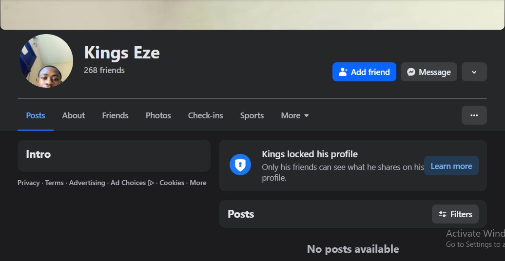 Beat The Elderly Man Dropping Charm In Another’s Compound – Kings Eze