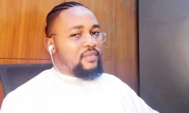 Women Are A Distraction To Men – Neuton0001