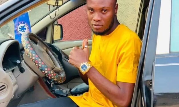 No boss can suck his worker who gives him free sex –  Tendency Kelvin