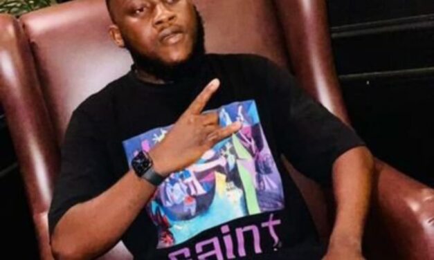 Successful Women Can’t Be Submissive  – adelani1310948