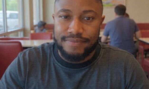 I Will Steal From My Dead Boss To Mount Him Luxuriously – eljay_1o1